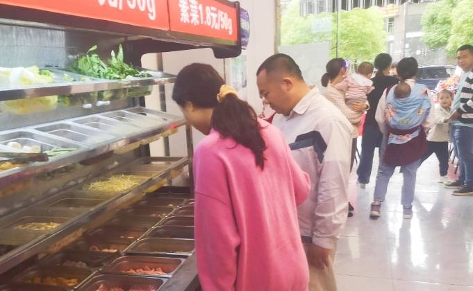 冒菜加盟店裝修應(yīng)該要注意什么？