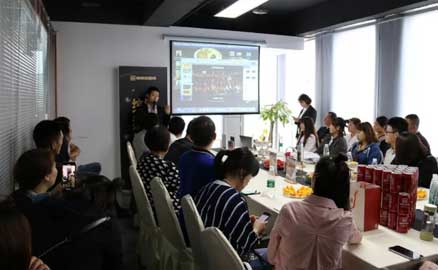 “繽紛盛夏，財(cái)富盛典”——帽牌貨冒菜招商會(huì)圓滿落幕！