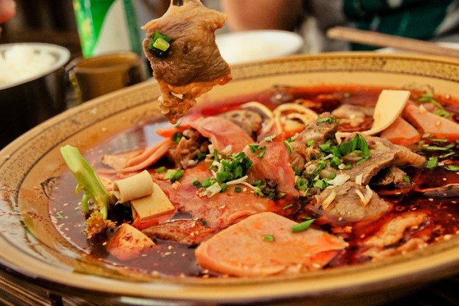 學(xué)冒菜技術(shù)培訓(xùn)多少錢，了解冒菜培訓(xùn)班的費(fèi)用和課程內(nèi)容