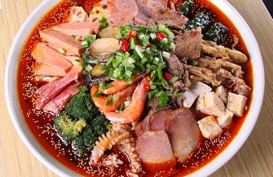 帽牌貨冒菜加盟費多少錢