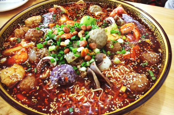 安徽麻辣冒菜加盟總部，一個(gè)成功創(chuàng)業(yè)的機(jī)會(huì)