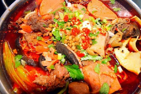帽牌貨冒菜加盟招商，讓加盟商減少開店風(fēng)險(xiǎn)