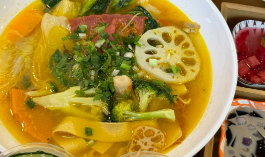 想開冒菜店但是不會(huì)怎么辦？這份新手開店指南請(qǐng)收好