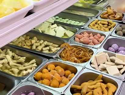 冒菜店油煙廚房布局：提升廚房效率與空氣質(zhì)量的關(guān)鍵設(shè)計(jì)