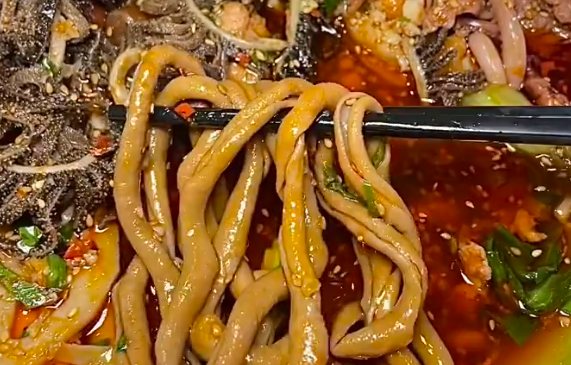 冒菜店虧本嚴(yán)重？一般是犯了這幾個(gè)錯(cuò)