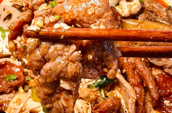 冒菜店開商場還是社區(qū)？看完再選址不后悔