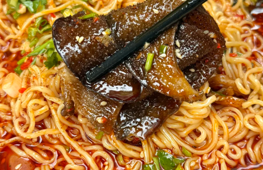 想學(xué)做冒菜開店靠譜嗎？帽牌貨這樣學(xué)準(zhǔn)沒錯(cuò)